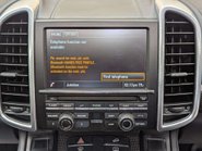 Porsche Cayenne 4.8 Cayenne V8 T Tiptronic S 4WD 5dr 61