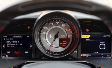 Ferrari 812 Superfast 16