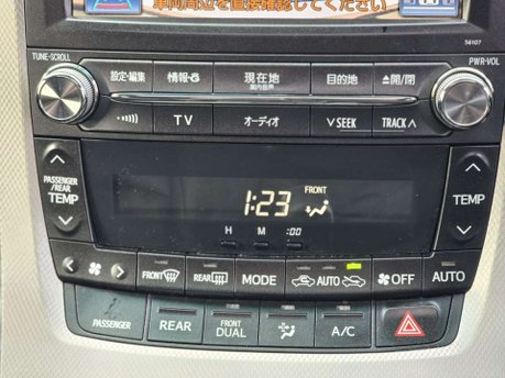 Toyota Alphard Hybrid+PowerTailgate+SuperClean 38