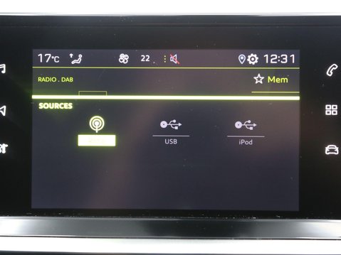 Peugeot 2008 1.2 PureTech Allure Euro 6 (s/s) 5dr 18