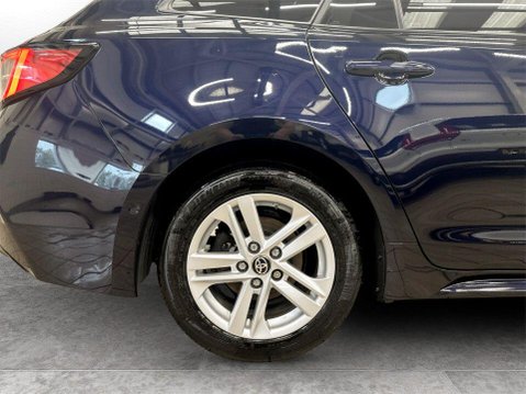 Toyota Corolla 1.8 VVT-h GPF Icon Tech Touring Sports 5dr Petrol Hybrid CVT Euro 6 (s/s) ( 10