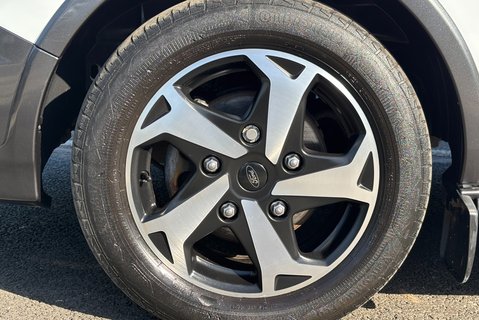 Ford Transit Custom 300 Active L1 170 ps Selectshift Panel Van - Tailgate & Twin Side Doors 38