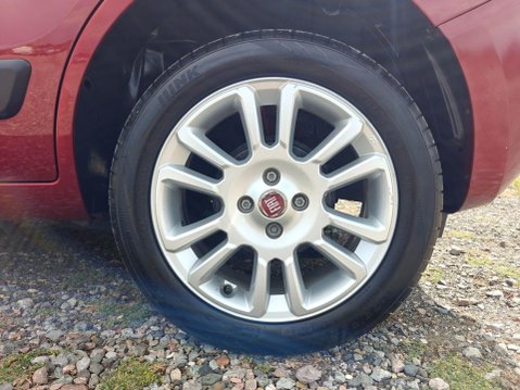 Fiat Qubo 1.4 Lounge Euro 6 5dr WAV Wheelchair Accessible Vehicle 63