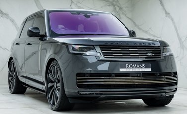 Land Rover Range Rover P530 SV 6