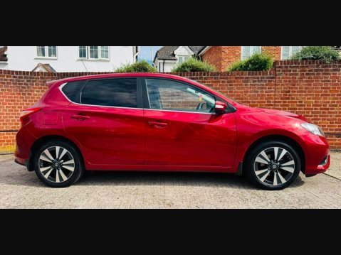 Nissan Pulsar 1.2 DIG-T Tekna Hatchback 5dr Petrol Manual Euro 5 (s/s) Euro 5 (115 ps) 5