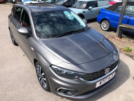Fiat Tipo LOUNGE 1.4 petrol manual 5 door hatchback 43,000 miles, Good specification 12