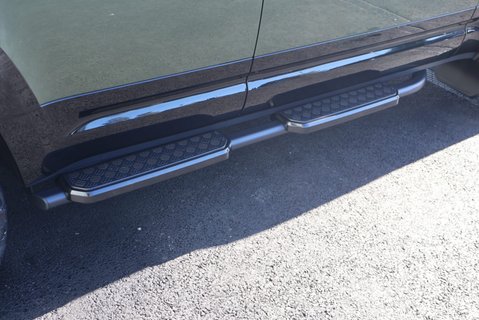 Land Rover Defender 110 2026 BRAND NEW HARD TOP X-DYNAMIC HSE REAR LANDROVER SEATS SEEKER STYLED 15