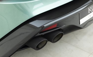 Aston Martin Vanquish ZAGATO 33