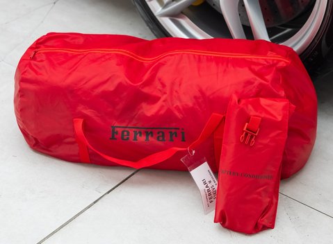 Ferrari 488 SPIDER 39