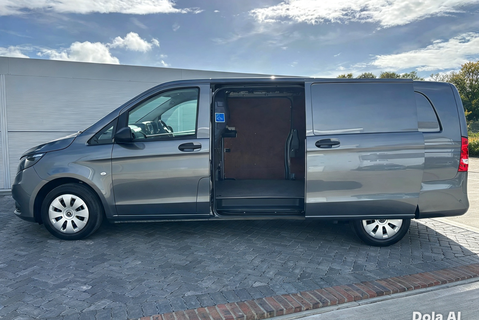 Mercedes-Benz Vito 114 Progressive L3 9g-Tronic Panel Van 11