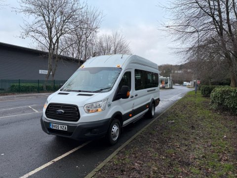 Ford Transit 2.2 TDCi 460 HDT L4 H3 4dr (18 seats) 5