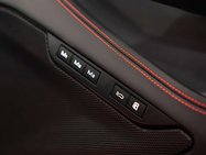 Ferrari F8 3.9 F8 Tributo Semi-Auto 2dr 17