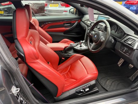 BMW M4 M4 COMPETITION 26