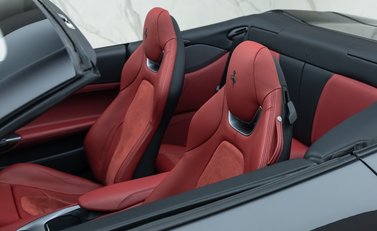 Ferrari Portofino 32