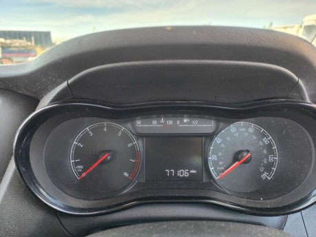 Vauxhall Viva 1.0i SE Euro 6 5dr 32