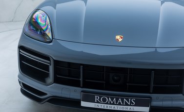 Porsche Cayenne TURBO GT 31