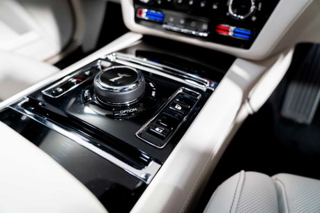 Rolls-Royce Ghost V12. FULL PPF. STARLIGHT. H, C & M SEATS. REAR ENTERTAINMENT. HUD. 53