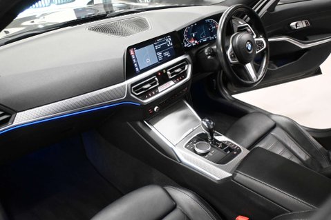 BMW 3 Series 2.0 320d M Sport MHEV Auto 5dr 13