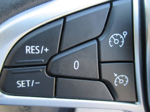 Dacia Sandero 1.0 TCe Comfort Euro 6 (s/s) 5dr 32