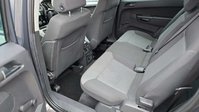 Vauxhall Zafira 1.6 16V Exclusiv MPV 5dr Petrol Manual Euro 5 (115 ps) 32