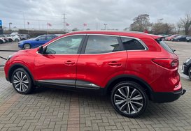 Renault Kadjar ICONIC 1.5 DCI 11