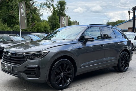 Volkswagen Touareg V6 BLACK EDITION TSI - DEMO +1 OWNER - FULL VW SERVICE HISTORY 4