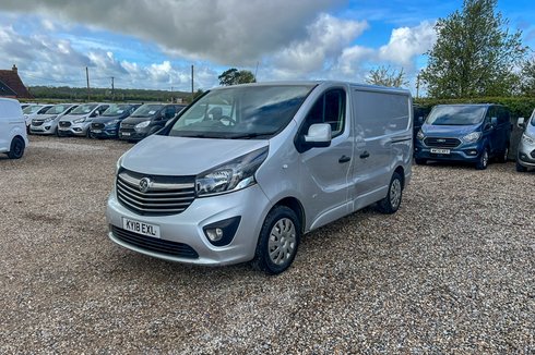 Vauxhall Vivaro SWB Low Roof Sportive 2700 Air Con Sensors Euro 6 NO VAT