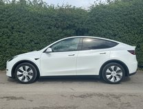 Tesla Model Y (Dual Motor) Long Range SUV 5dr Electric Auto 4WDE (384 bhp) 35