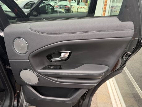 Land Rover Range Rover Evoque SI4 HSE DYNAMIC 38