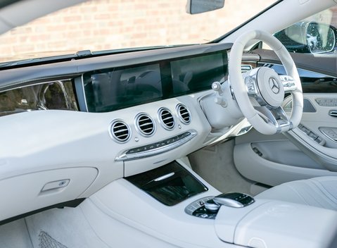 Mercedes-Benz S Class S63 Coupe 13