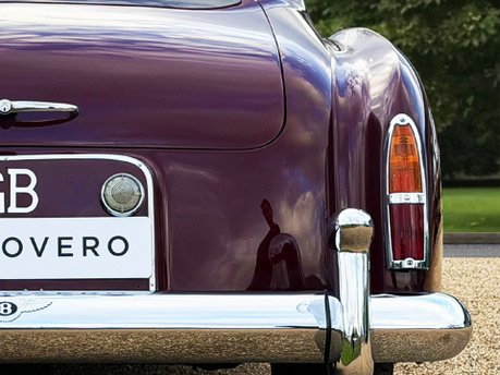 Bentley S1 Continental Mulliner Flying Spur 16