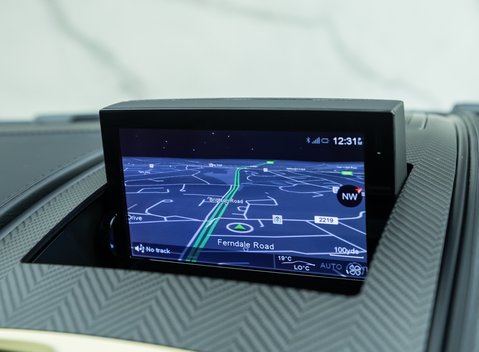 Aston Martin Vanquish ZAGATO 21