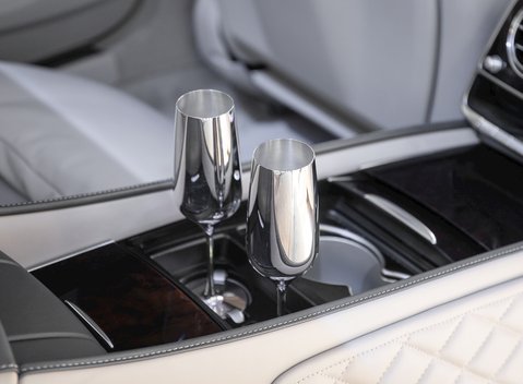 Mercedes-Benz M Class S600 16