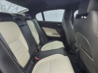 Jaguar XE R-SPORT INGENIUM AWD 24