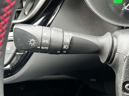 Toyota C-HR 1.8 C-HR GR Sport HEV CVT 5dr 64