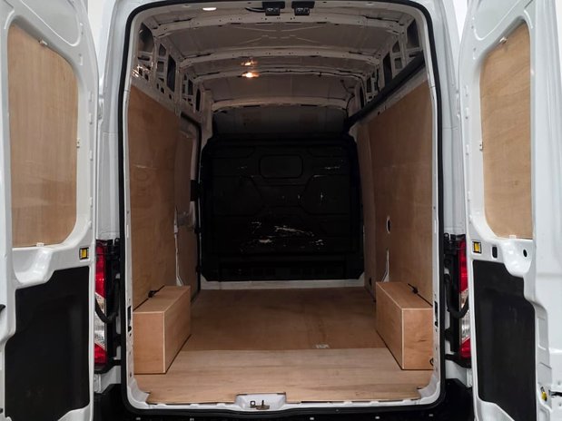 Ford Transit TRANSIT 350 L3 DIESEL FWD 2.0 Eco Blue 130ps H3 Leader Van 7