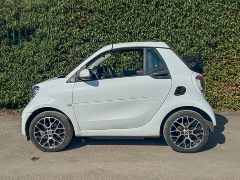 Smart Fortwo 17.6kWh Prime Exclusive Cabriolet 2dr Electric Auto (22kW Charger) 7