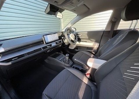 Kia Stonic 1.0T GDi 48V GT-Line 5