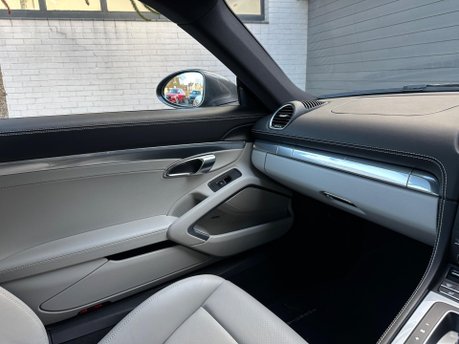 Porsche 718 Cayman CAYMAN STYLE EDITION PDK 31