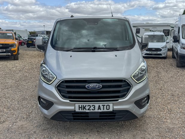 Ford Transit Custom SWB L1H1 Low Roof Limited 280 Air Con Alloys Sensors EURO 6 3