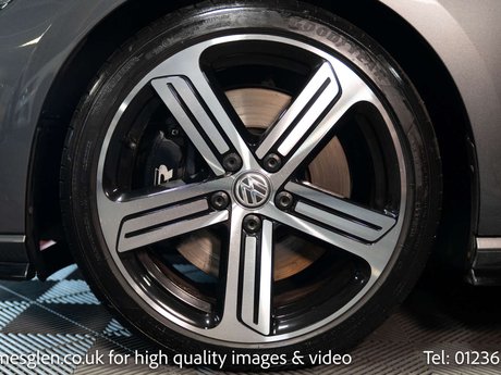 Volkswagen Golf 2.0 Golf R TSi Semi-Auto 4WD 3dr 28