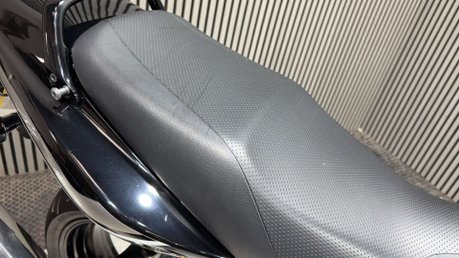 Yamaha XJR1300 2013 22K LONG MOT WARRANTY 1300CC MUSCLE BIKE 39
