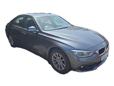 BMW 3 Series 2.0 330e 7.6kWh SE Saloon 4dr Petrol Plug-in Hybrid Auto Euro 6 (s/s) (252