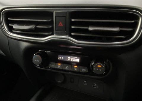 Nissan Juke N-CONNECTA 21