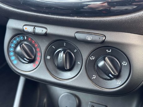 Vauxhall Corsa 1.4 Corsa Limited Edition 3dr 25