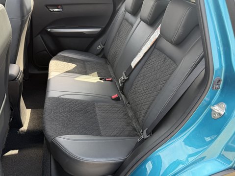 Suzuki Vitara 1.4 Boosterjet 48V Hybrid SZ5 5dr 39