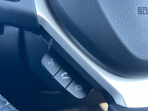 Suzuki Vitara SZ-T BOOSTERJET MHEV 32