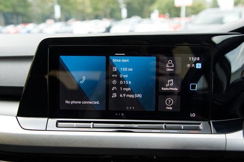 Volkswagen Golf LIFE ETSI DSG 24