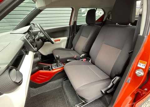 Suzuki Ignis SZ-T DUALJET 13