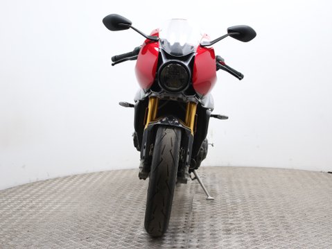 Triumph Speed Triple SPEED TRIPLE 1200 RR 10